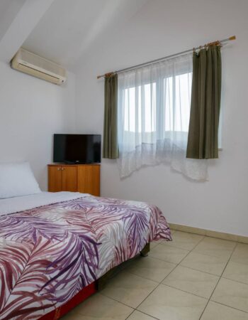 Apartmani Njavro